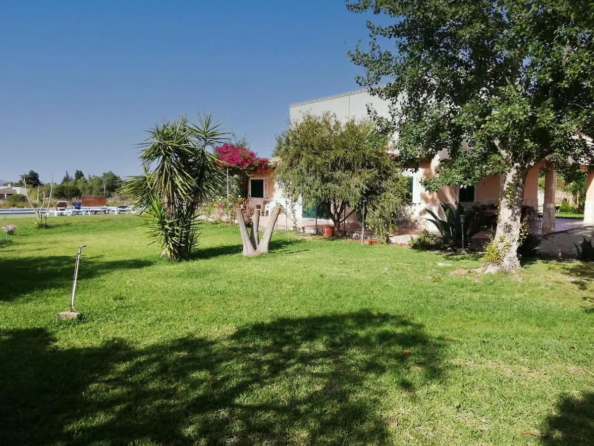 فيلا موروفي Finca Holisa 0*, مورو إسبانيا